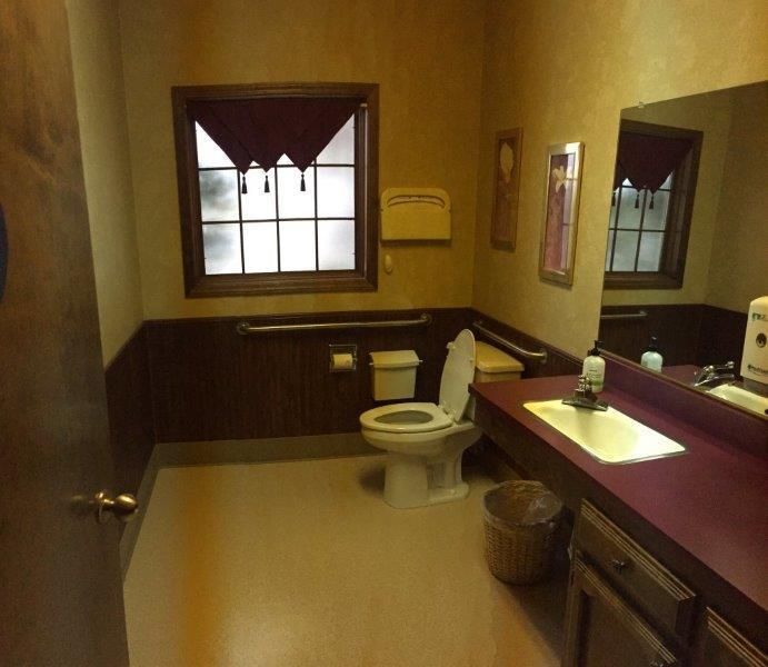 Redding Orthopedic Center: 2160 Court St, Redding, CA 96001